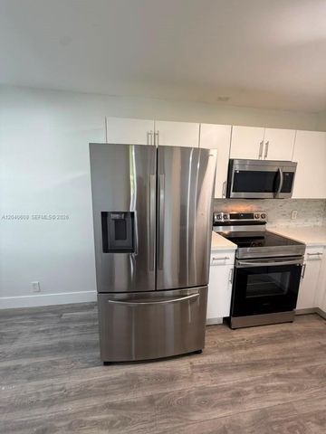 9021 W Sunrise Blvd 9021, Plantation, FL 33322