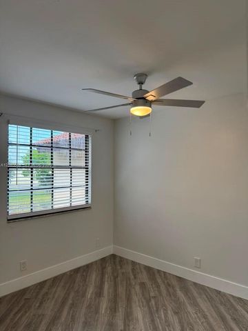 9021 W Sunrise Blvd 9021, Plantation, FL 33322