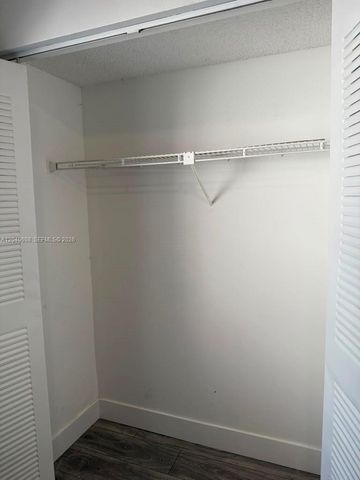 9021 W Sunrise Blvd 9021, Plantation, FL 33322