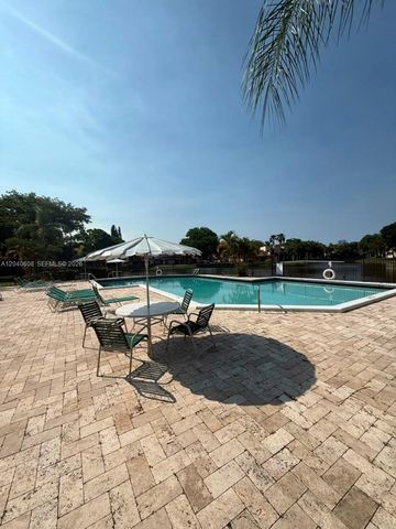 9021 W Sunrise Blvd 9021, Plantation, FL 33322