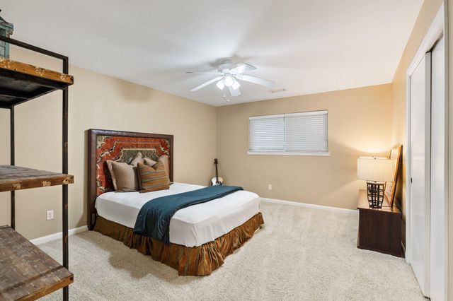 10738 Cedar Creek Drive, Houston, TX 77042