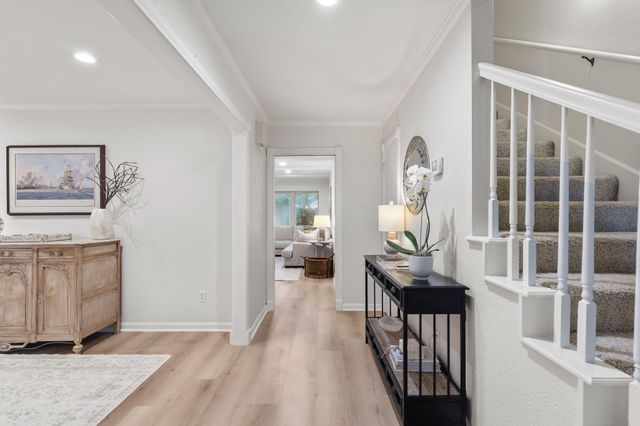 10738 Cedar Creek Drive, Houston, TX 77042