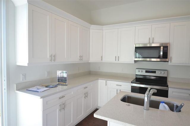 5732 BISCAYNE COURT, New Port Richey, FL 34652