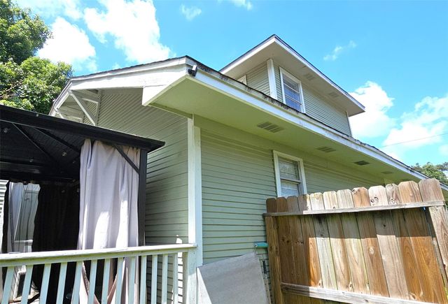 219A Texas Avenue, Bacliff, TX 77518