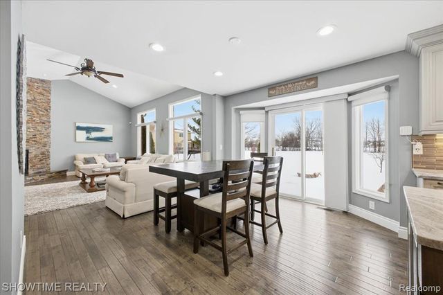 4157 Springbrook Drive, Sterling Heights, MI 48314