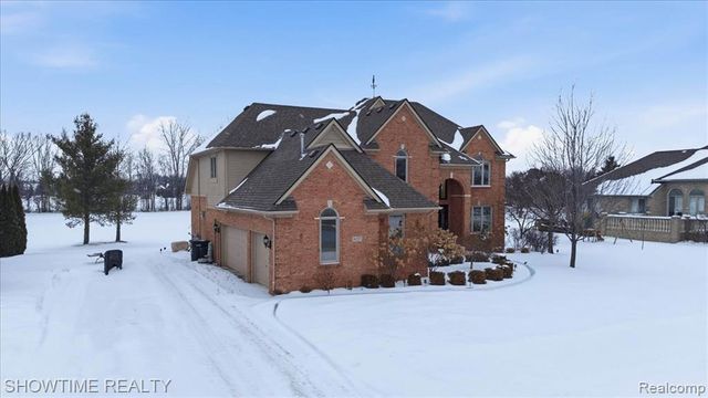 4157 Springbrook Drive, Sterling Heights, MI 48314