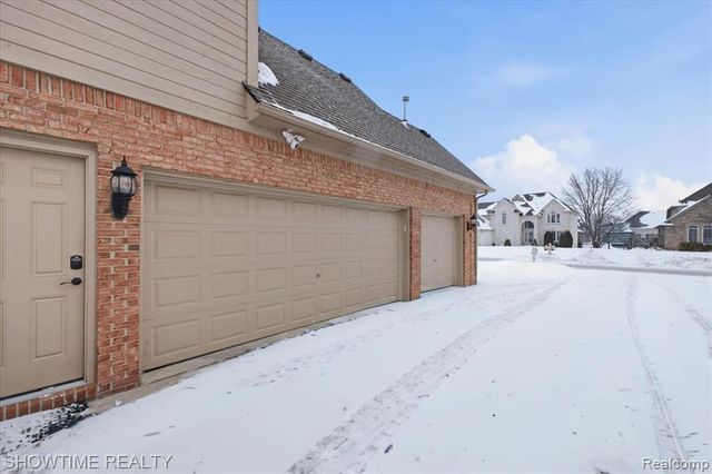 4157 Springbrook Drive, Sterling Heights, MI 48314