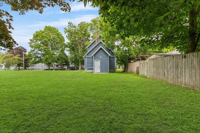 204 Orange Street, Jackson, MI 49202
