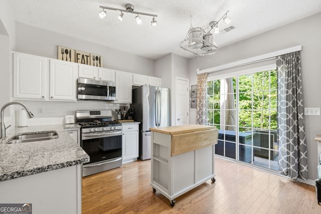 3810 Timbercreek Circle, Roswell, GA 30076