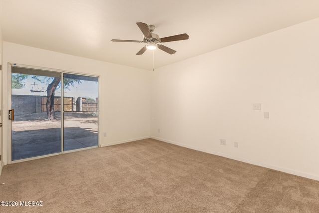 718 N Benton Avenue, Tucson, AZ 85711