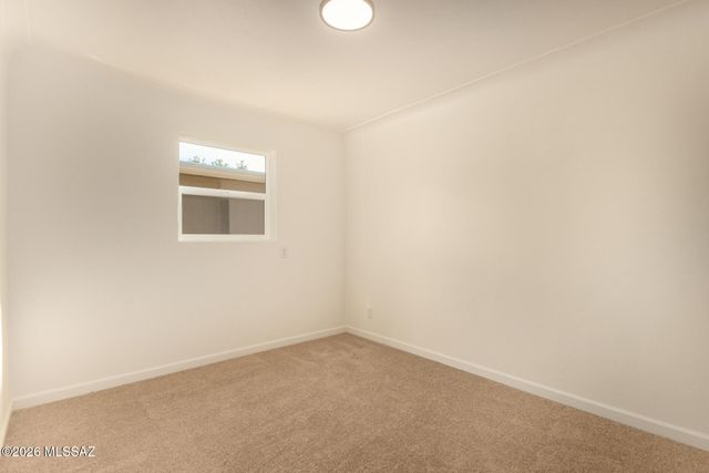 718 N Benton Avenue, Tucson, AZ 85711