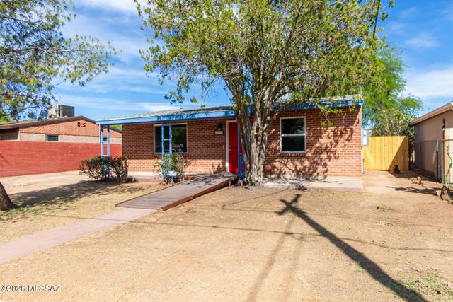 718 N Benton Avenue, Tucson, AZ 85711
