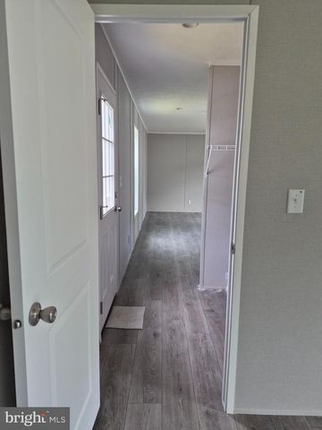 318 HOSTETTER BLVD, New Castle, DE 19720