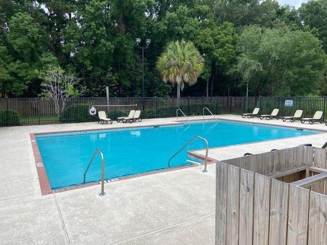 2494 Etiwan Avenue 9d, Charleston, SC 29414