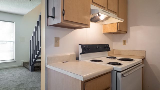 2494 Etiwan Avenue 9d, Charleston, SC 29414