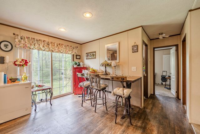 4242 Upper Factory Creek Rd, Waynesboro, TN 38485