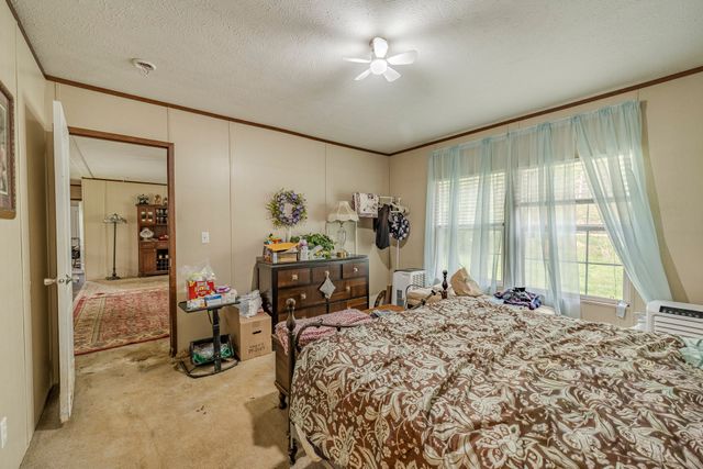 4242 Upper Factory Creek Rd, Waynesboro, TN 38485