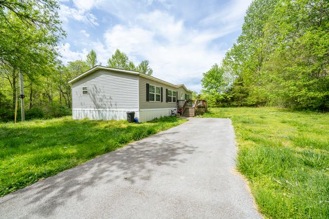 4242 Upper Factory Creek Rd, Waynesboro, TN 38485