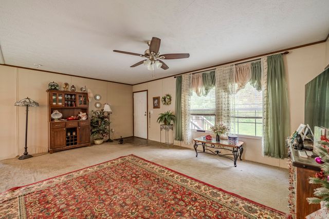 4242 Upper Factory Creek Rd, Waynesboro, TN 38485
