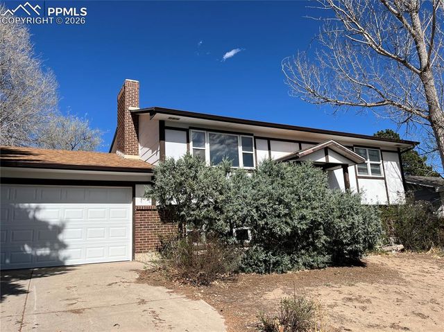 5117 Crestwood Drive, Colorado Springs, CO 80918