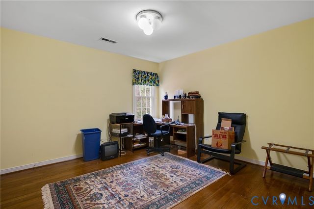 1913 Raintree Dr, Henrico, VA 23238