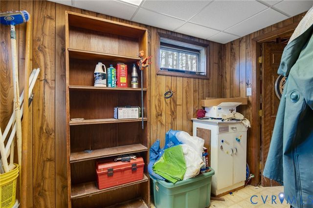 1913 Raintree Dr, Henrico, VA 23238