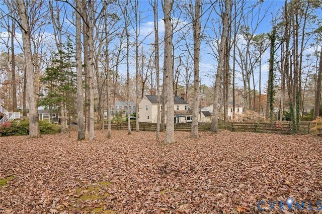 1913 Raintree Dr, Henrico, VA 23238