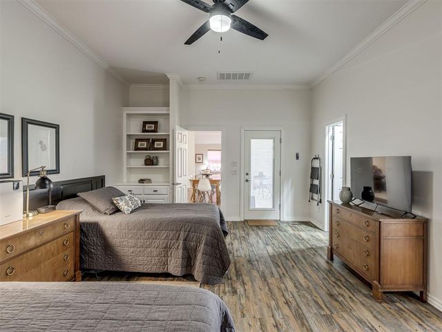 204 Castle Rock Road, Yukon, OK 73099