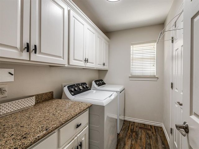204 Castle Rock Road, Yukon, OK 73099