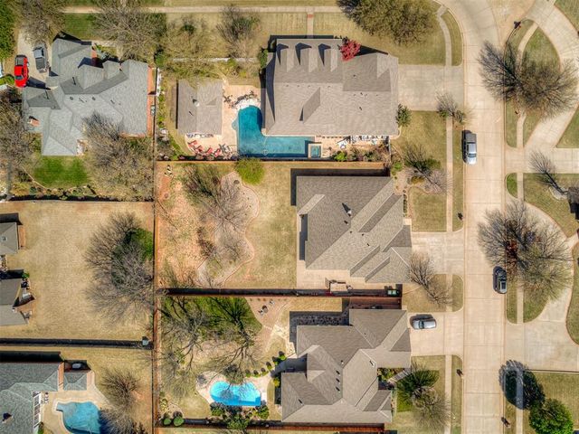 204 Castle Rock Road, Yukon, OK 73099