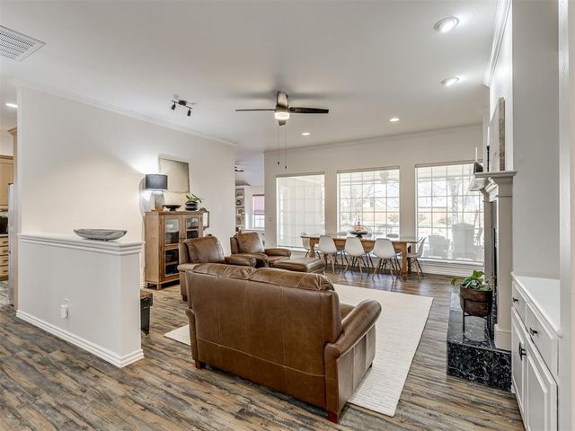 204 Castle Rock Road, Yukon, OK 73099