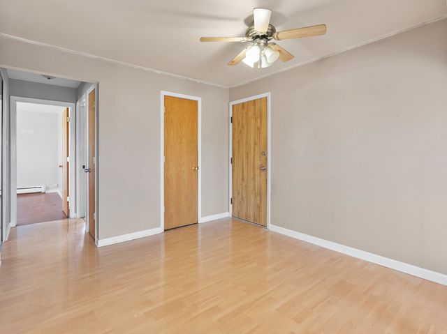 8059 W 84th Street 3N, Justice, IL 60458