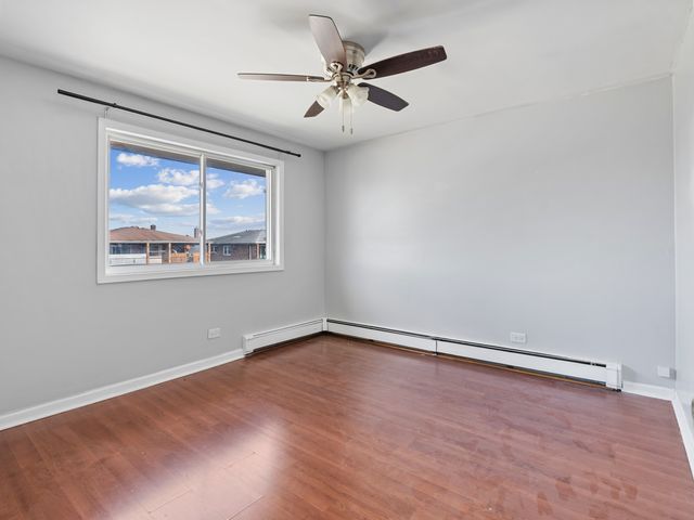 8059 W 84th Street 3N, Justice, IL 60458