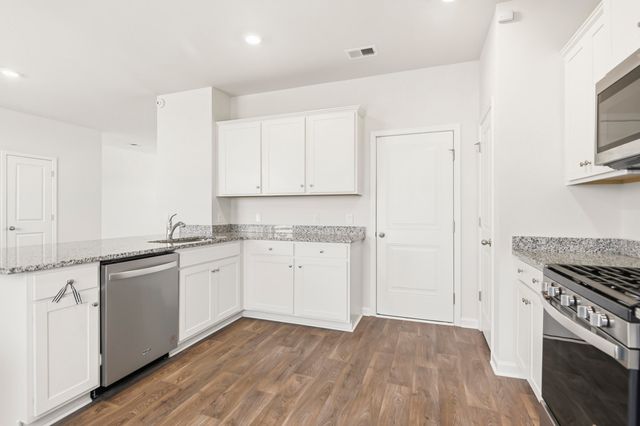 806 Lilyford Lane, Summerville, SC 29486