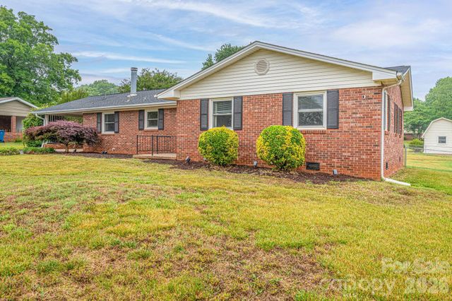 4012 Allison Street, Hickory, NC 28601