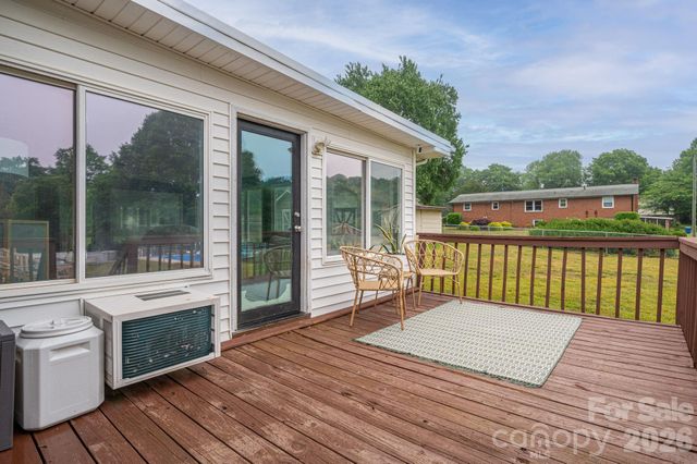 4012 Allison Street, Hickory, NC 28601