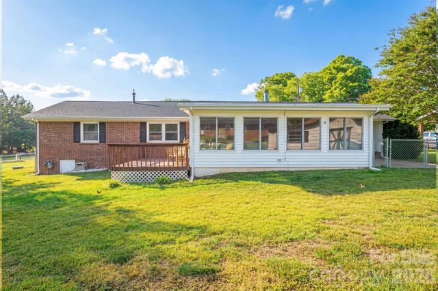 4012 Allison Street, Hickory, NC 28601