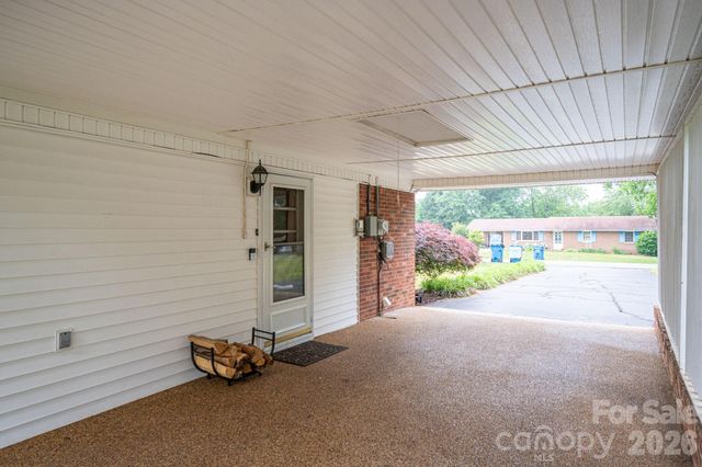4012 Allison Street, Hickory, NC 28601