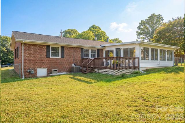 4012 Allison Street, Hickory, NC 28601