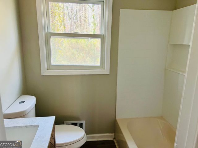 2535 Susan Lane, Atlanta, GA 30331