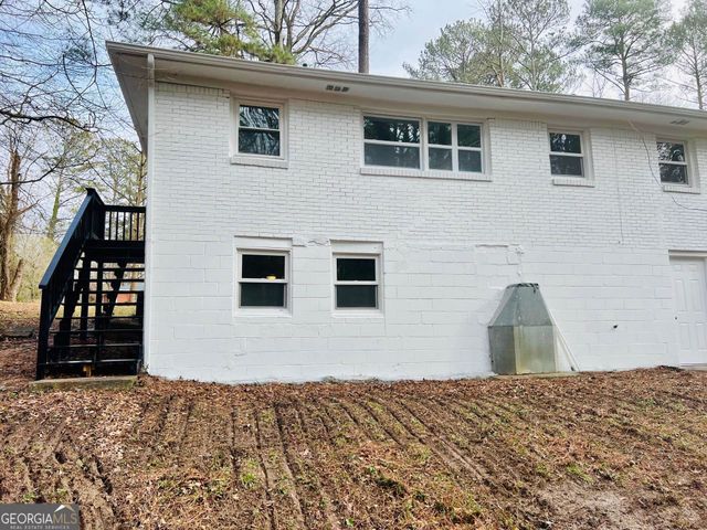 2535 Susan Lane, Atlanta, GA 30331