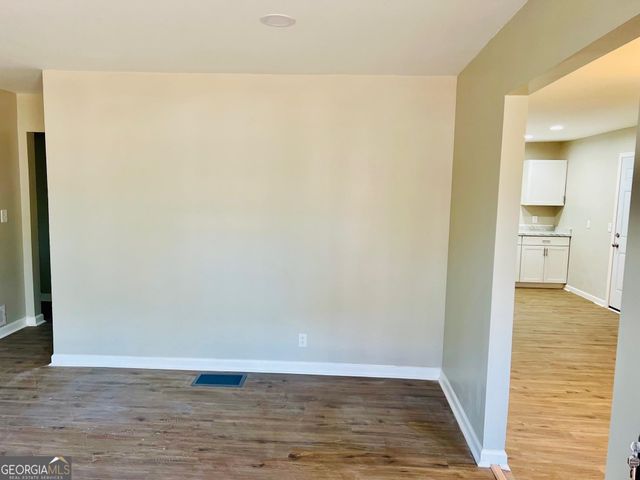2535 Susan Lane, Atlanta, GA 30331
