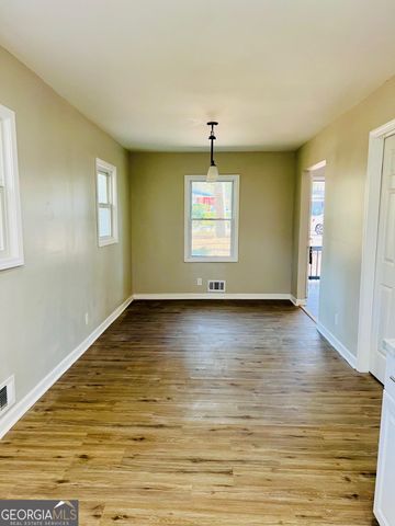 2535 Susan Lane, Atlanta, GA 30331