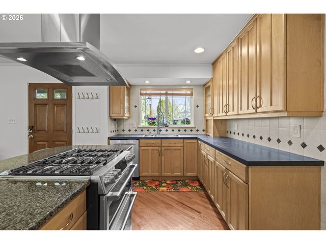 3810 Se BYBEE Blvd, Portland, OR 97202