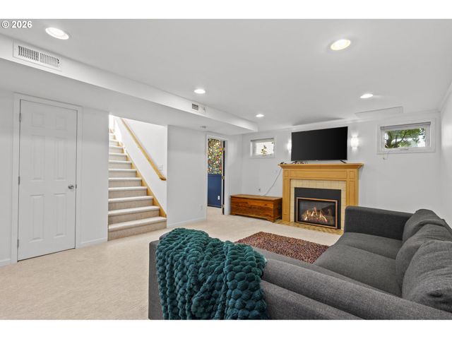 3810 Se BYBEE Blvd, Portland, OR 97202