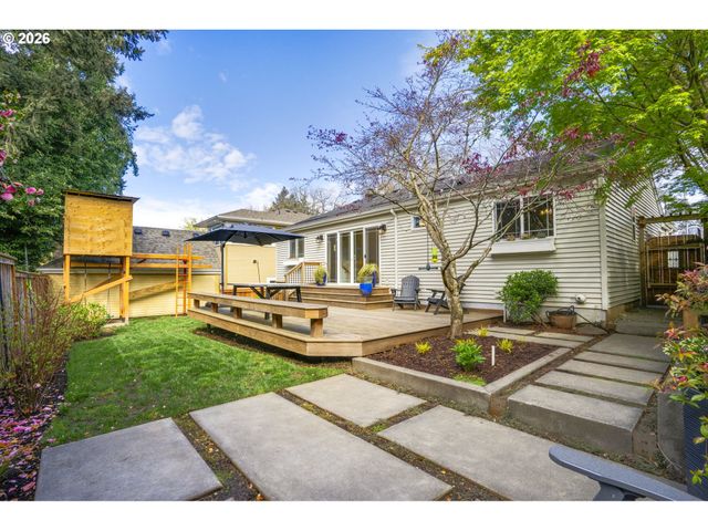 3810 Se BYBEE Blvd, Portland, OR 97202