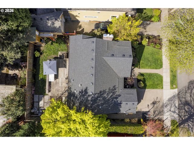 3810 Se BYBEE Blvd, Portland, OR 97202