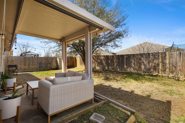 2031 Lake Trail Drive, Heartland, TX 75126