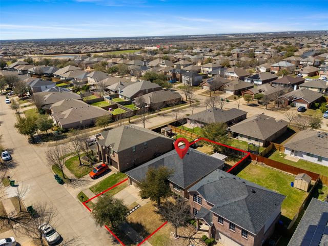 2031 Lake Trail Drive, Heartland, TX 75126
