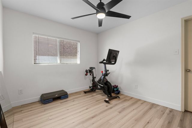 2031 Lake Trail Drive, Heartland, TX 75126